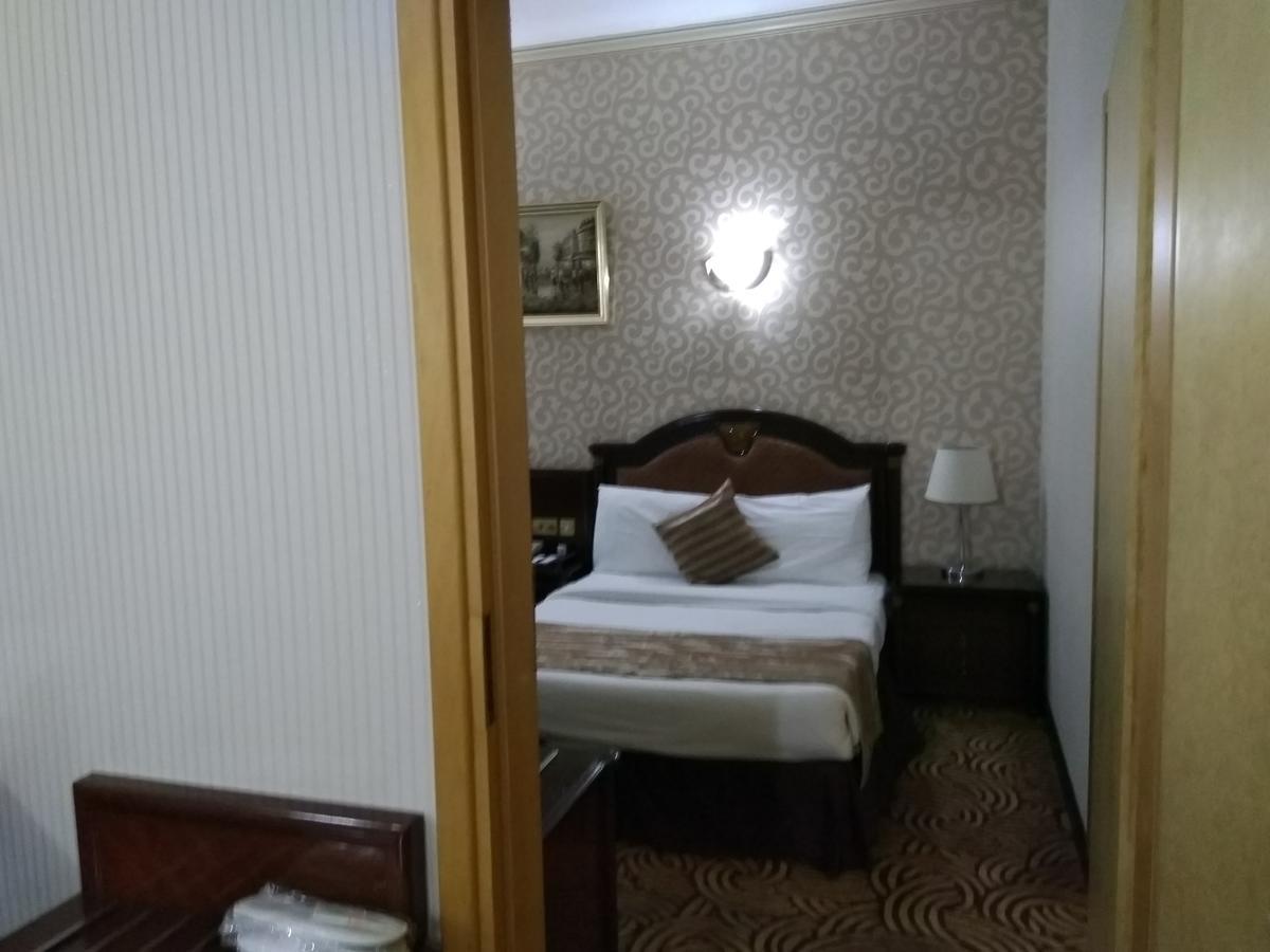 Sun And Sands Hotel Dubai Eksteriør billede
